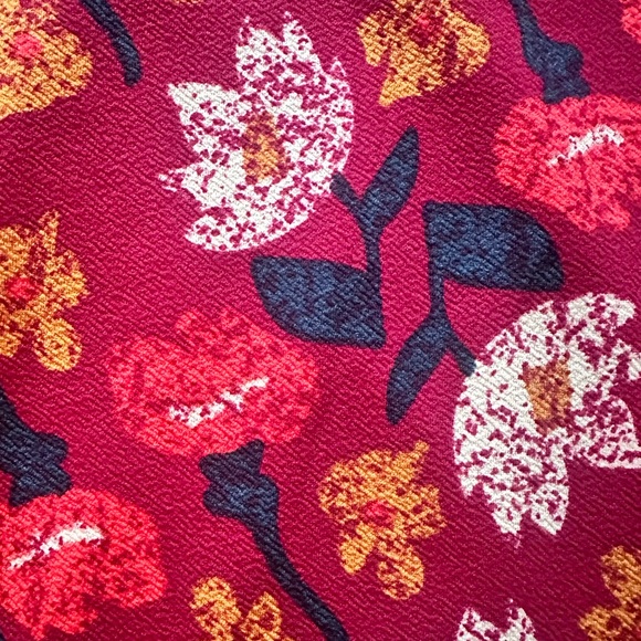 Lularoe Cassie Skirt XS NWT - Picture 3 of 3